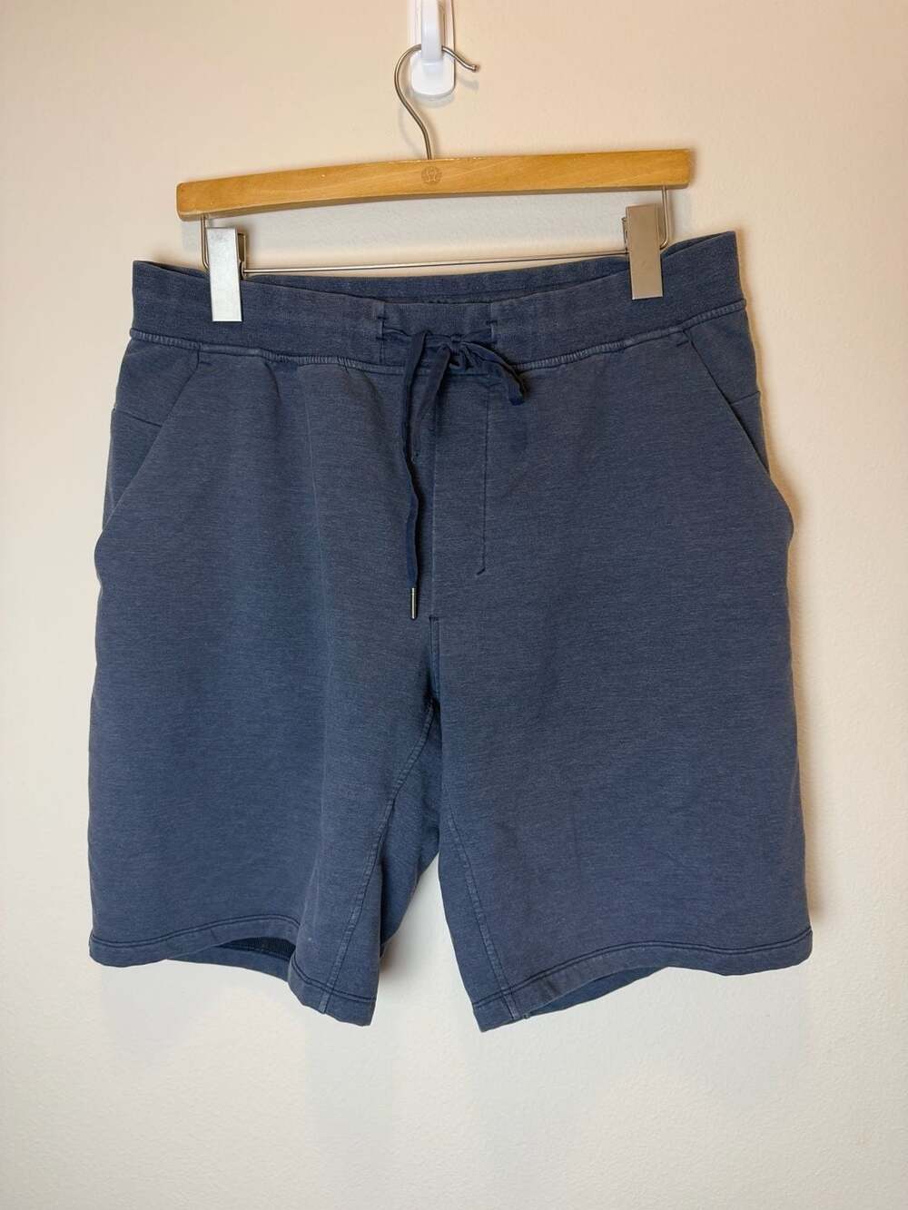 Lululemon City Sweat Shorts Size XL Blue Fleece Unlined